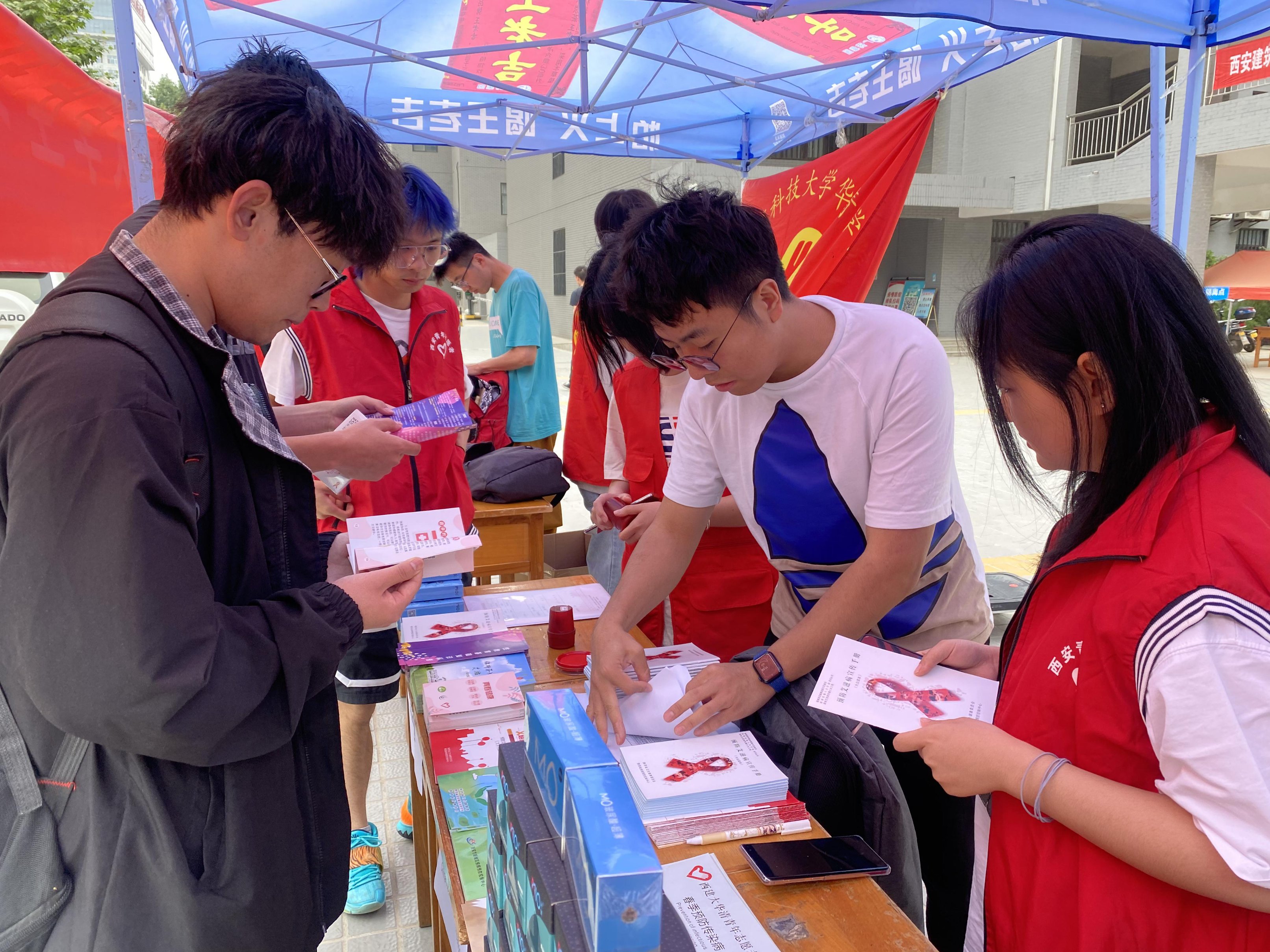 1ff7bfab8bc9ed108a54cba88285bd5d.png 1ff7bfab8bc9ed108a54cba88285bd5d.png